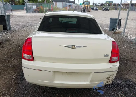 2006 Chrysler 300 Touring z USA, uszkodzony, nr VIN 2C3KA53G46H488082